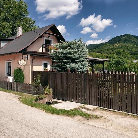 Prázdninový dom Eliška*** Vila Trstená Exterior foto
